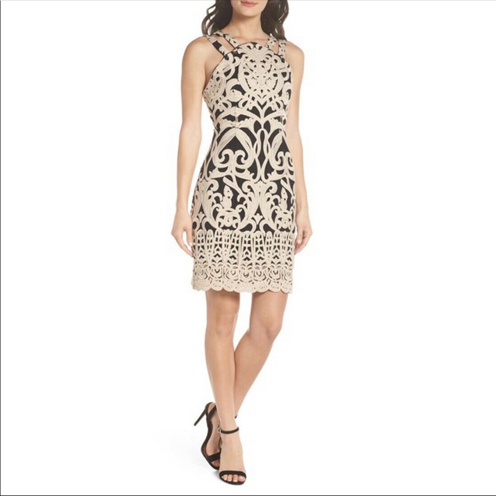 🌺🌼NWT FOXIEDOX Scrollwork Embroidered Dress
